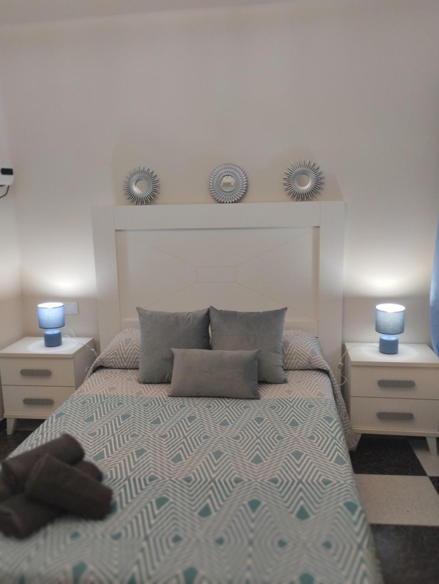 La Casa De Pepa Apartment Seville Ngoại thất bức ảnh